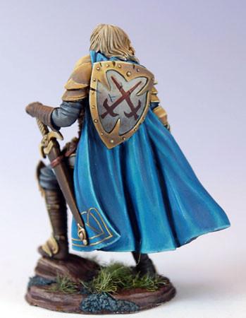 DSM7416 Male Warrior With Bastard Sword