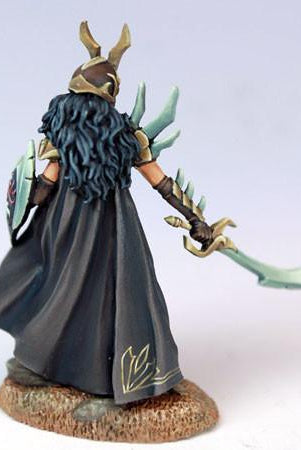 DSM7508 Female Anti-Paladin