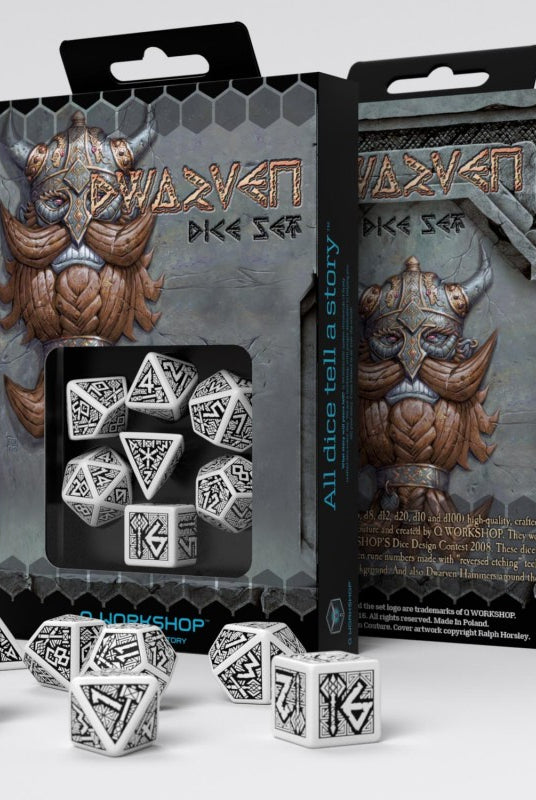 Q-Workshop Dwarven dice white
