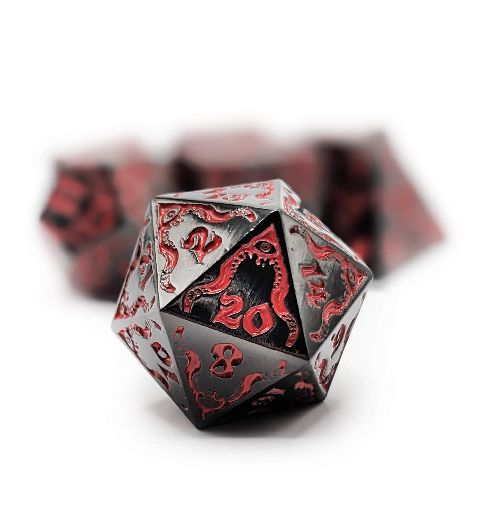 Cthulhu Metal Dice Black and Red