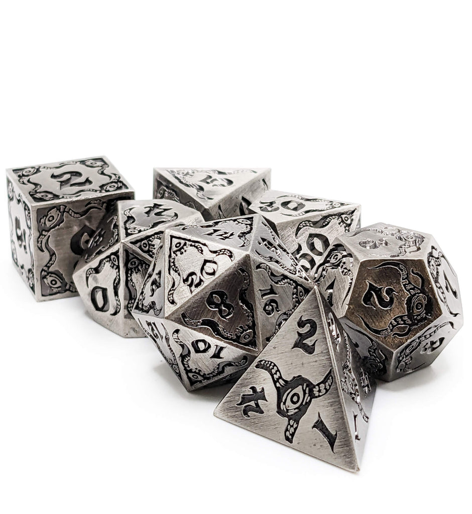 Cthulhu Metal Dice Silver set for dnd games