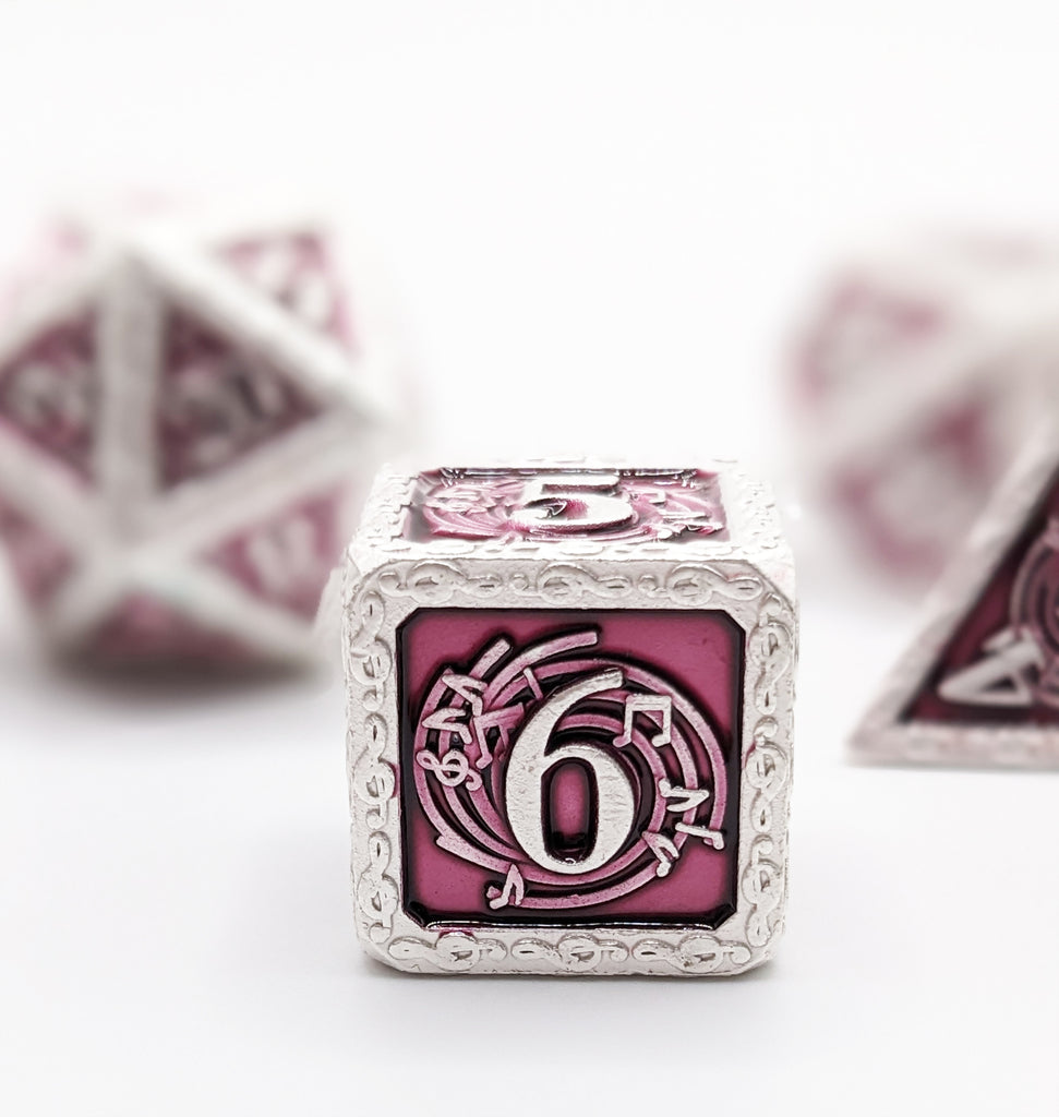 Musical notes dice silver and purple for bards and ttrpg games