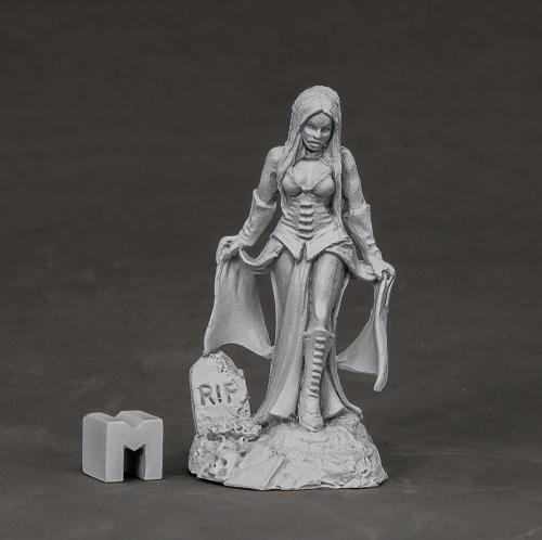Reaper Miniatures Female Vampire 3853