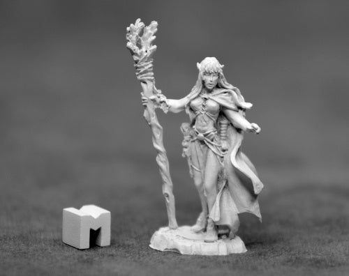 D&D Female Elf Druid Miniature