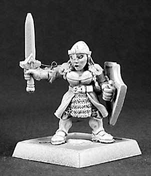 Reaper Miniatures Dwarf Shieldmaiden 14379 