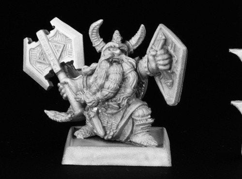 Reaper Miniatures Axehelm Dwarf King 14561 