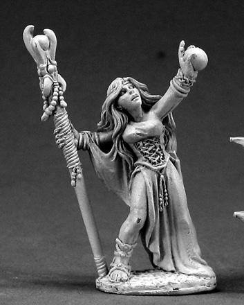 Reaper Miniatures Sarah the Seeress 3354 