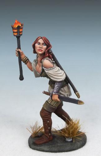 Dark Sword Miniatures (DSM4615 Raven Switchsword, Female Rogue