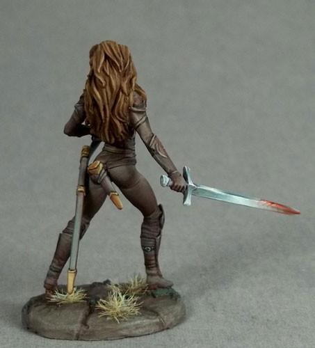 DSM7437 Dual Wield Rogue, Female