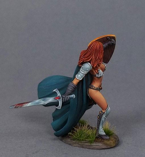 DSM7446 Female Barbarian