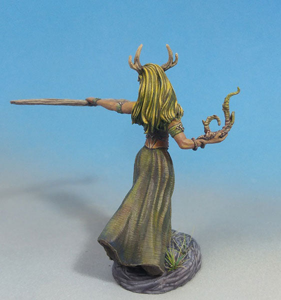 Miniatures Female Druid