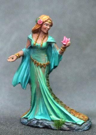 D&D Female Druid Miniature