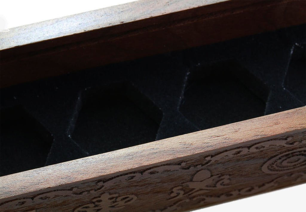 Wood dice box 5