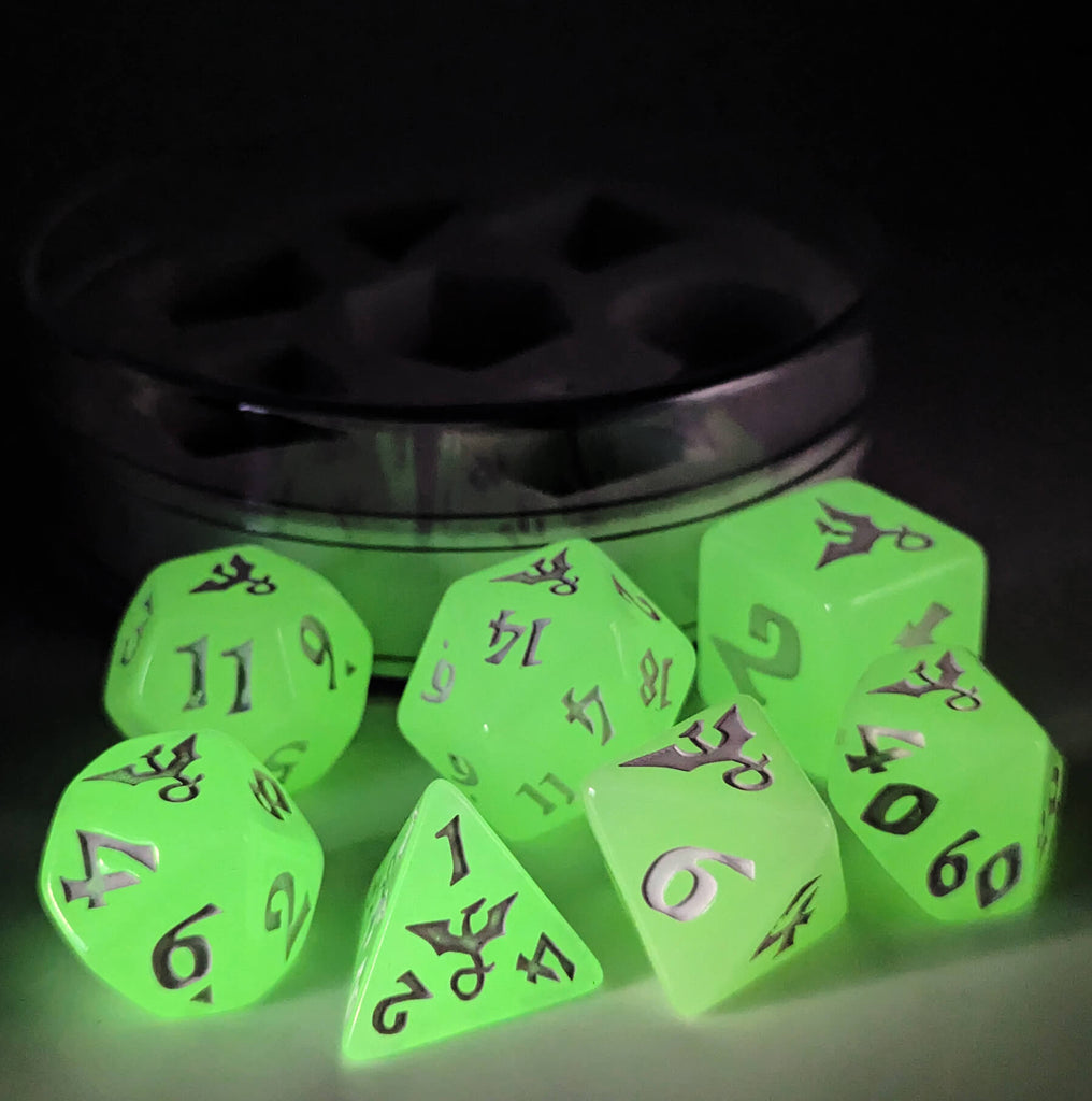 Dragon Icon glown in the dark dice for dnd like games