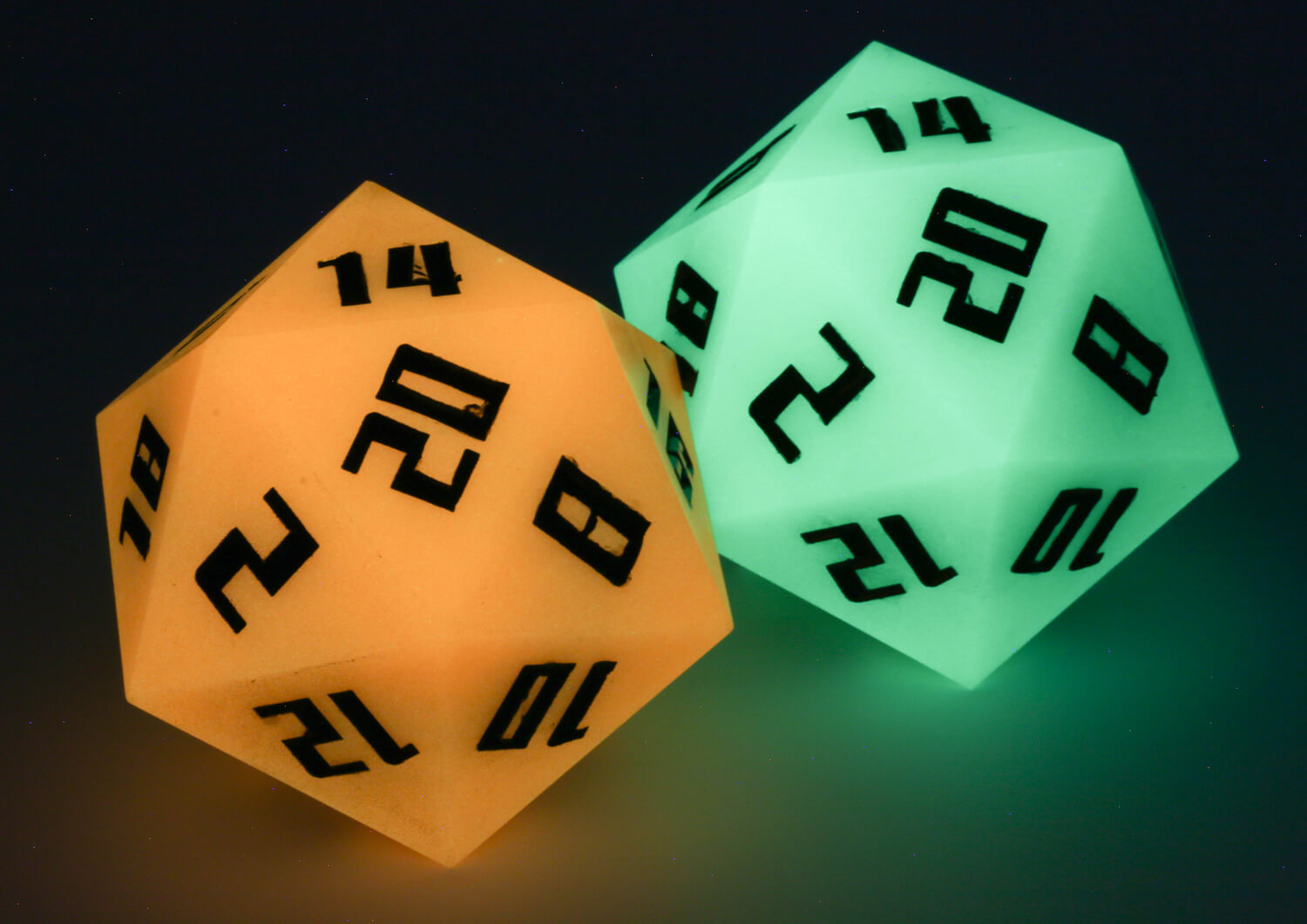 Giant glow d20