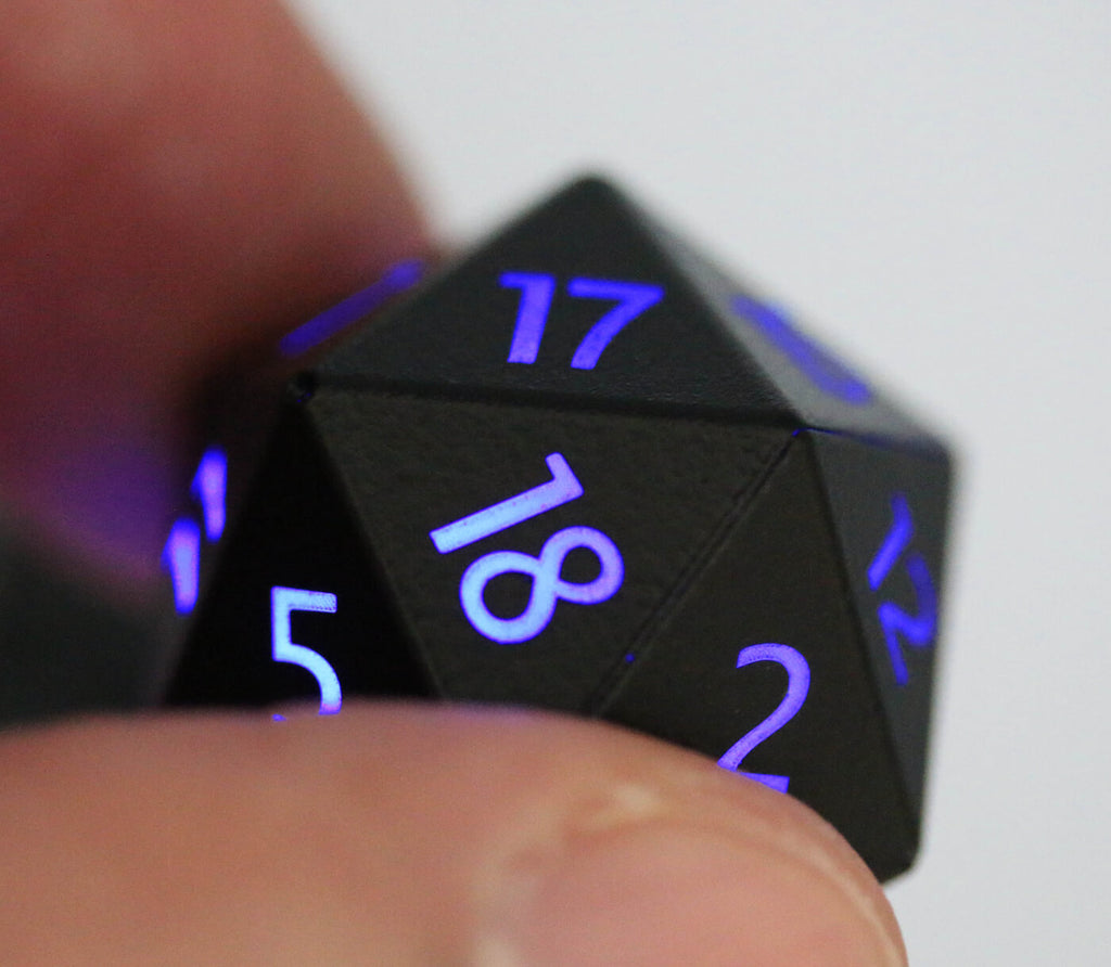 Electronic d20