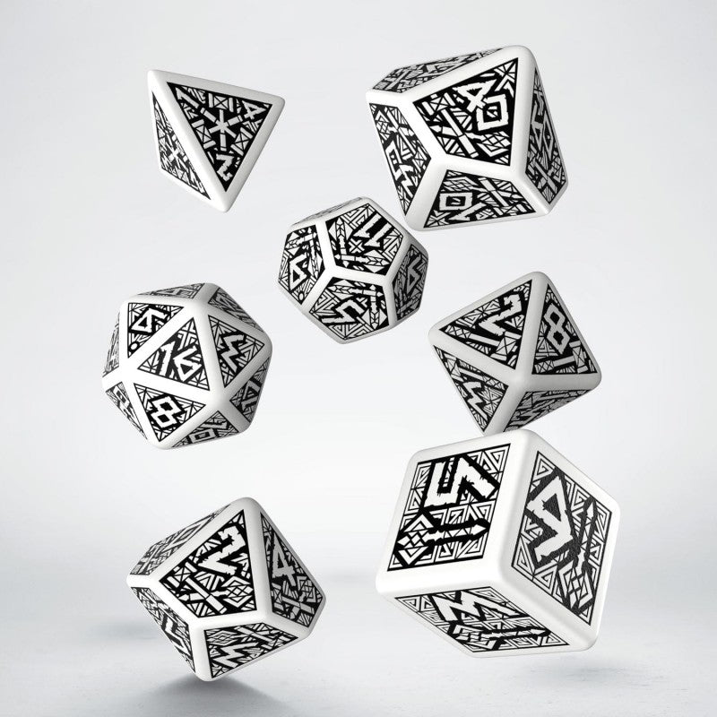 Dwarven dice white